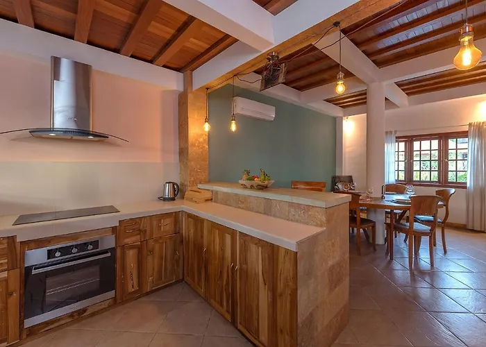 Villa Rose Valley